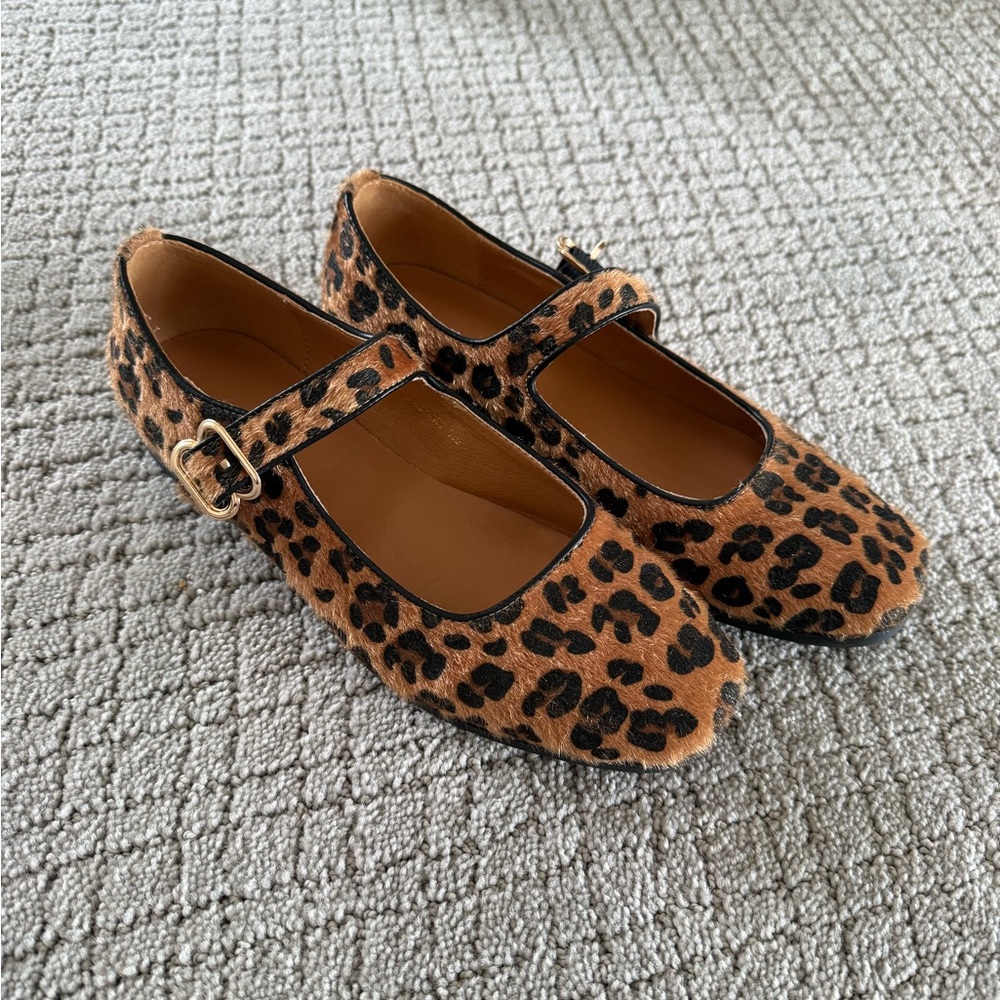 Leopard slip on shoes